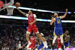 西班牙队以 西班牙队以