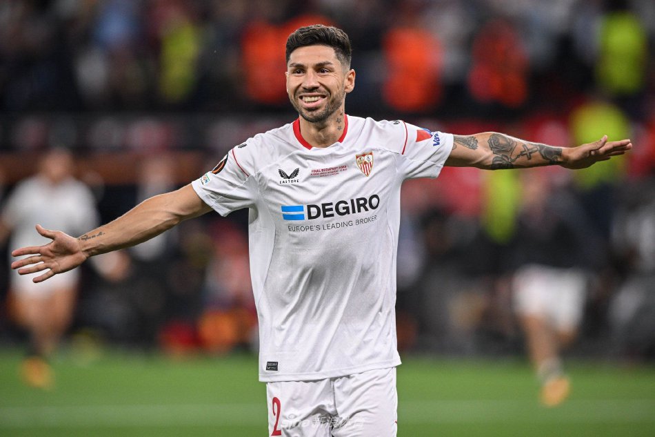 公开表示自 公开表示自